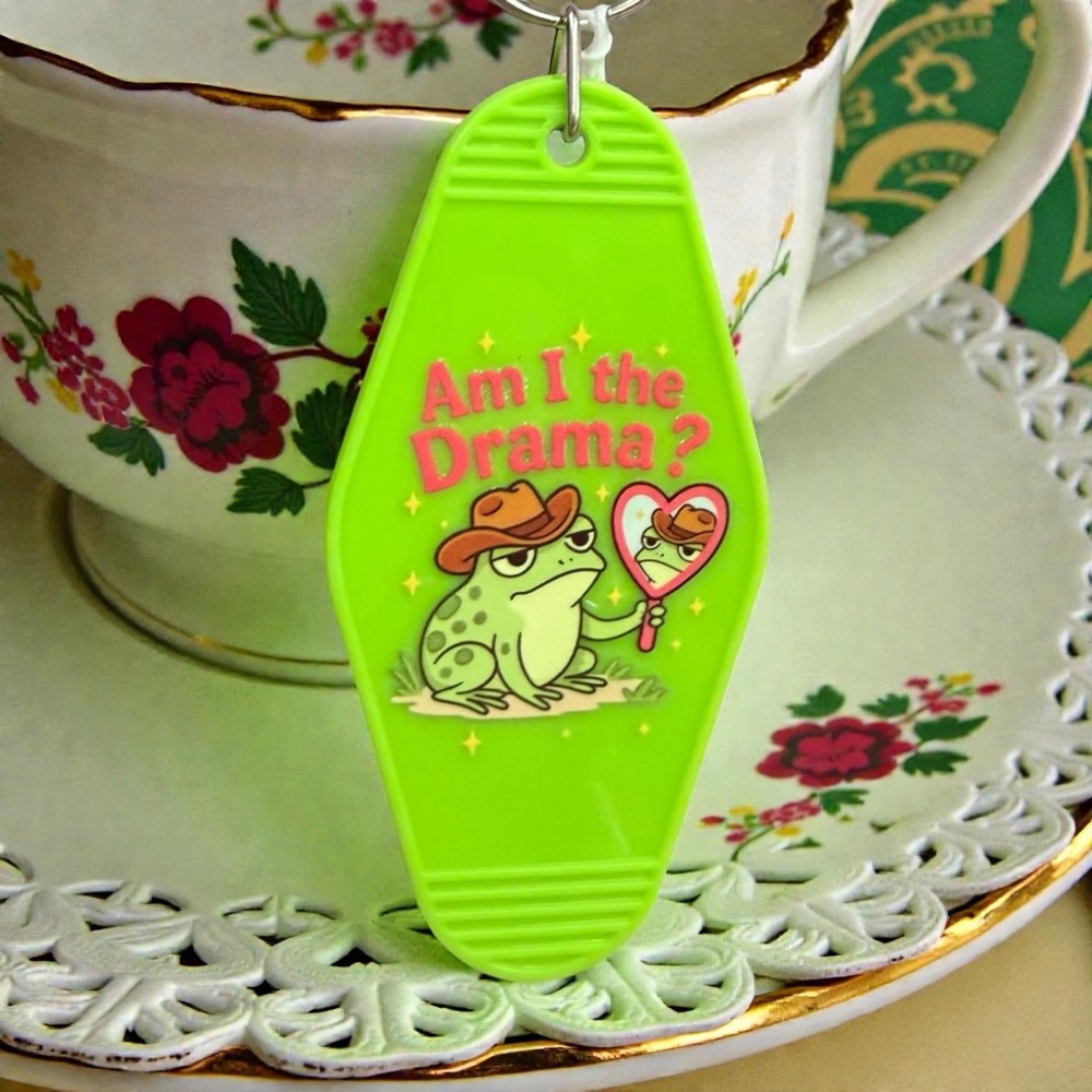 Handmade “Am I the Drama?” Frog Keychain – Funny Ultra Lightweight Bag Charm